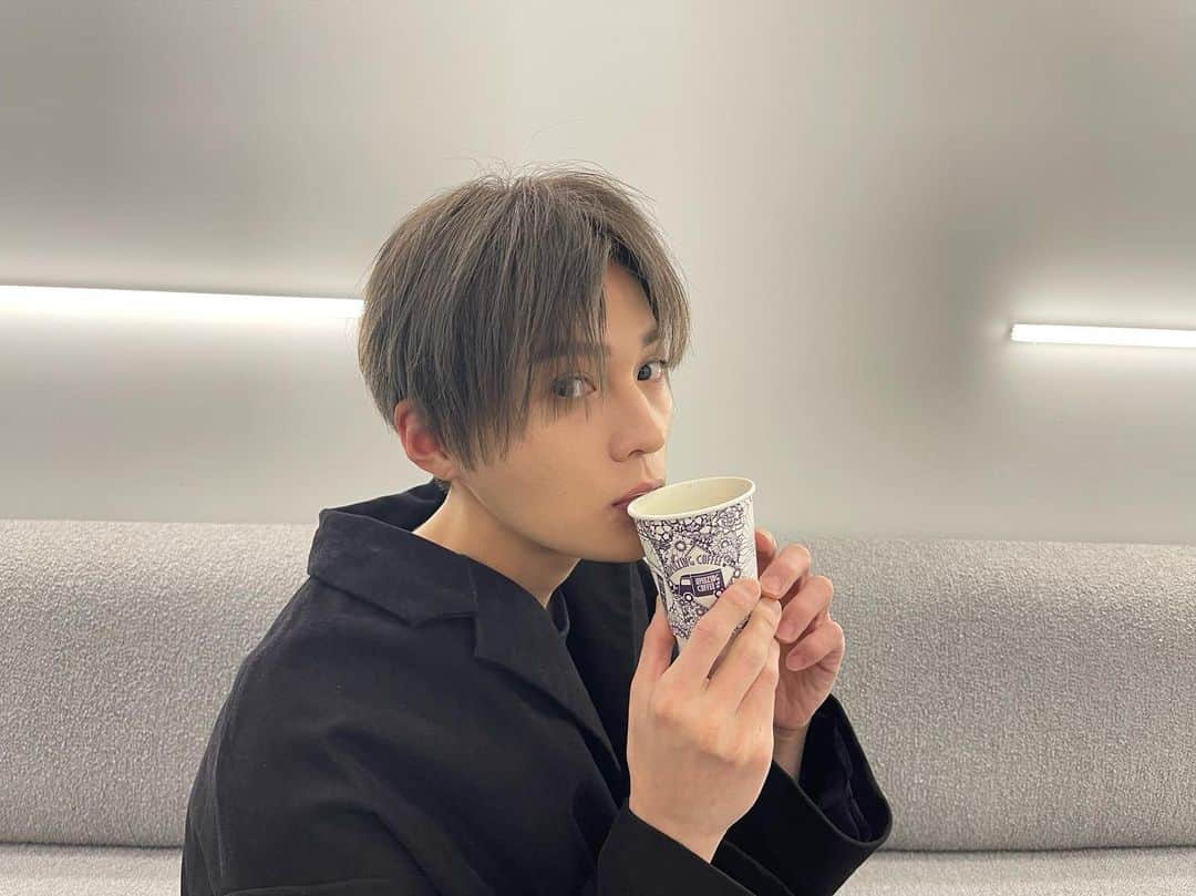 八木勇征さんのインスタグラム写真 - (八木勇征Instagram)「・ ほっ😮‍💨☕️」12月16日 19時15分 - yuseiyagi_official