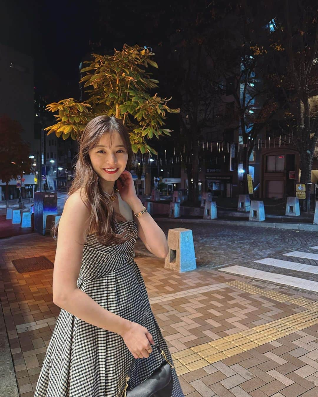 新木優子さんのインスタグラム写真 - (新木優子Instagram)「誕生日fashion🎂  どうしても着たかったdiorのドレスを☺️♡  dress : @dior  shoes : @dior  bag : @dior  earring & necklace : @dior  bracelet : @dior  #diorjoaillerie」12月16日 22時46分 - yuuuuukko_