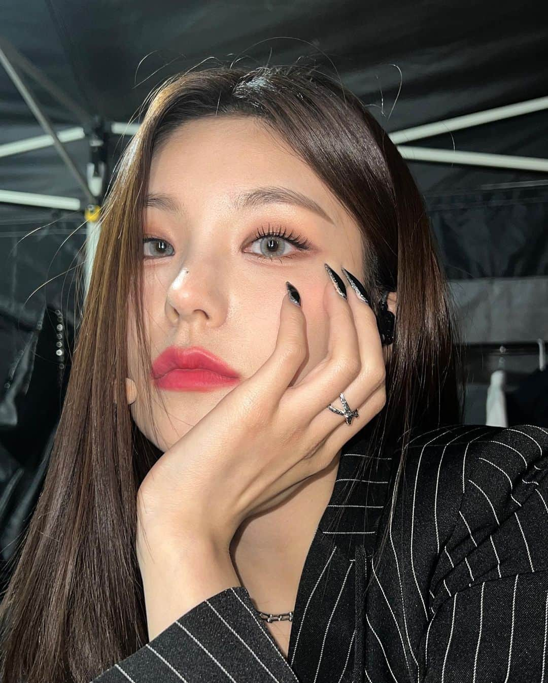 ITZYさんのインスタグラム写真 - (ITZYInstagram)「2022 가요대축제🖤」12月17日 0時53分 - itzy.all.in.us