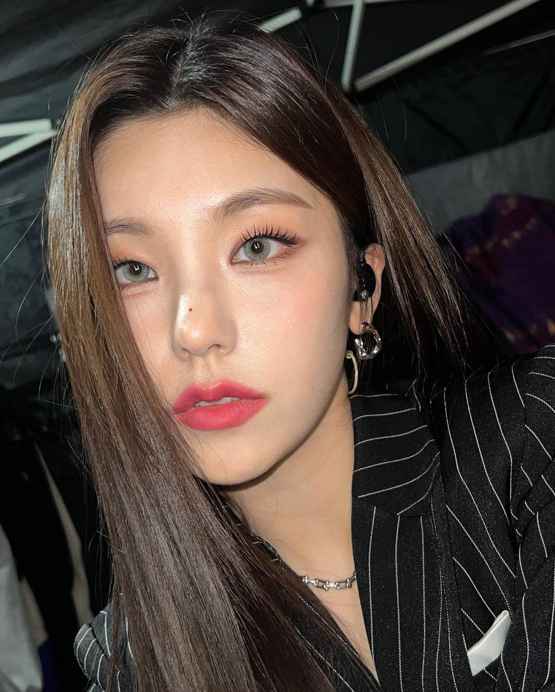 ITZYさんのインスタグラム写真 - (ITZYInstagram)「2022 가요대축제🖤」12月17日 0時53分 - itzy.all.in.us