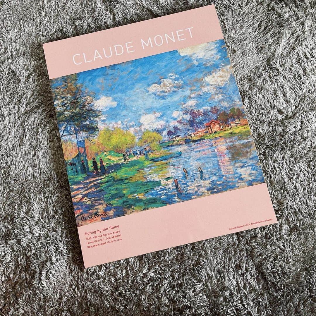 中谷萌さんのインスタグラム写真 - (中谷萌Instagram)「Claude Monet  Spring by the Seine  小学生の時にお父さんと 美術館にモネ展見に行ったな〜🪷  #claudemonet #springbytheseine」12月19日 22時38分 - n_moepi_fbs