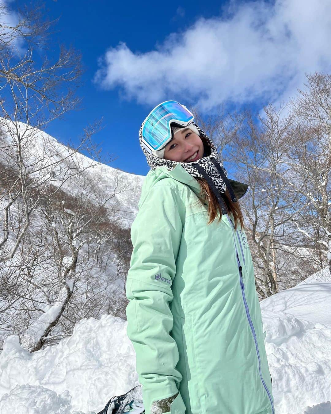 丹羽仁希さんのインスタグラム写真 - (丹羽仁希Instagram)「今年も雪にズタボロにされるんだろうな⛄️❄️  楽しみ😉笑　前シーズンの写真です！」12月19日 22時53分 - __niki22