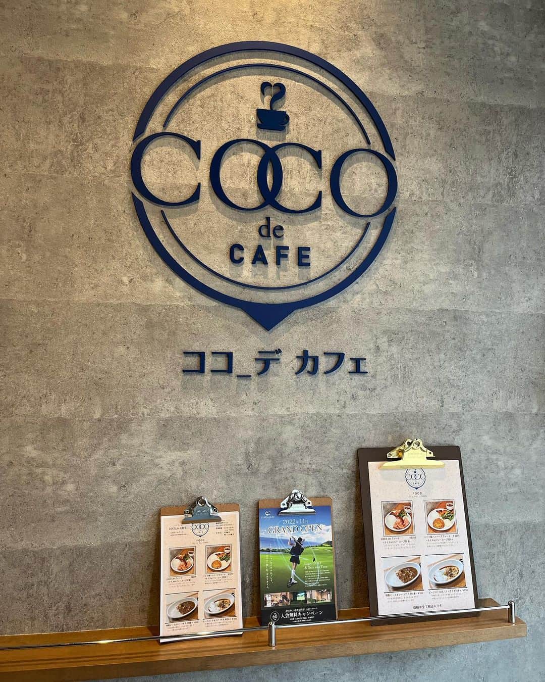 とくさきさんのインスタグラム写真 - (とくさきInstagram)「この前、 @yuu1115yuu と姫路に11月にオープンした @coco_de_golf に行ってきた💕⛳️👭 . シミュレーションゴルフとカフェが併設してるから、お腹空いたらカフェでご飯食べれる🍽❤️ . 1部屋1部屋が広くて、とにかく綺麗なシミュレーションだった✨😆 ご飯もめちゃくちゃ美味しかったから、次行った時は別のメニュー注文しよーっと❤️ . 姫路駅から車で10分もしない場所にあるから、実家帰るタイミングでめちゃくちゃ行きやすい✨😆 . 姫路近郊に住んでる方、是非行ってみてね🤍 .  #ココデゴルフ #ココデカフェ #姫路ゴルフ #姫路カフェ #兵庫ゴルフ #姫路シミュレーションゴルフ #シミュレーションゴルフ #ゴルフシミュレーター#ゴルフ#ゴルフ女子#golf#golfgirl#sports#スポーツ#スポーツ女子#골프#골프여자#尔夫球#高尔夫#ゴルフウェア#golfwear」12月20日 20時04分 - tokusaki_golf