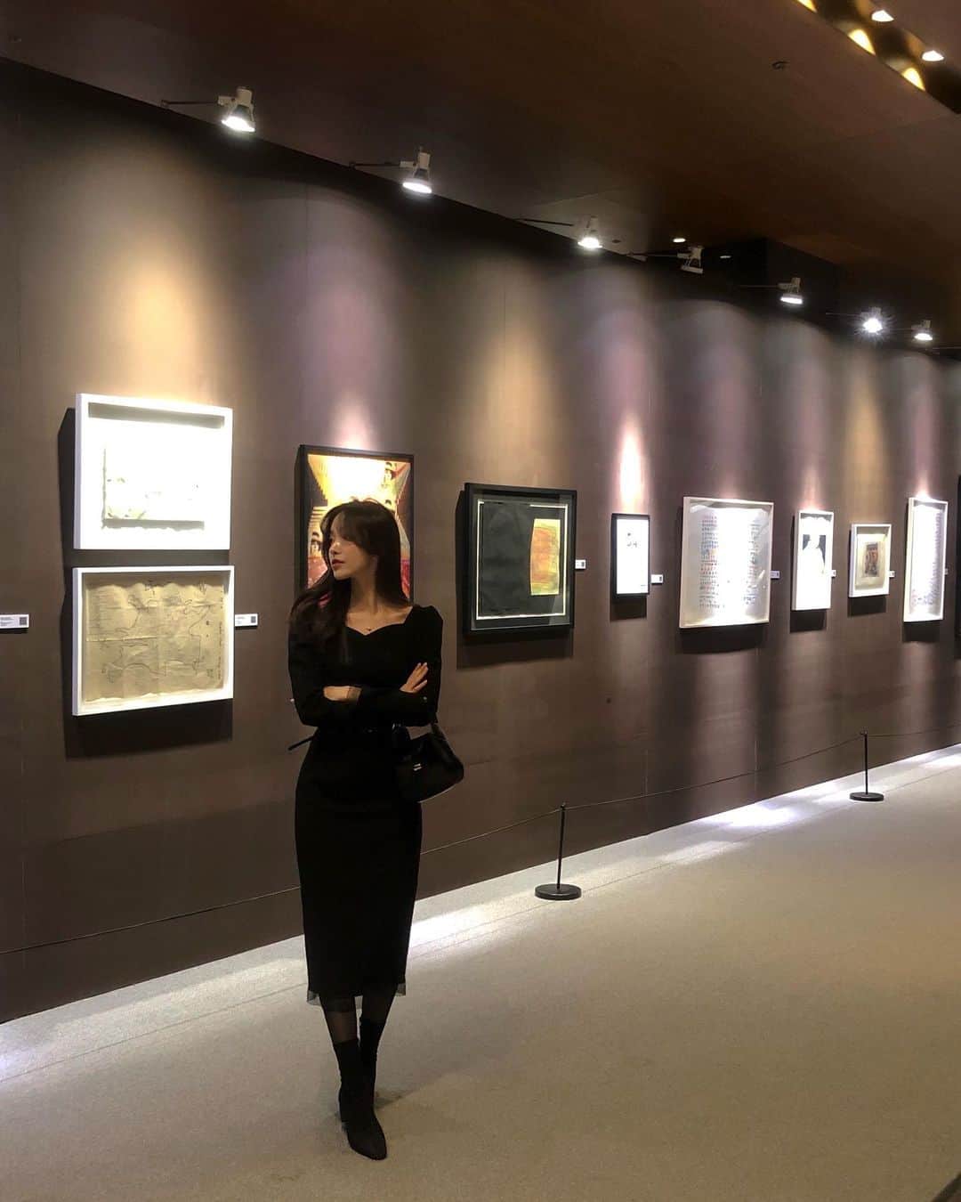 キム・ナヒさんのインスタグラム写真 - (キム・ナヒInstagram)「다가오는 중요한 날들에 어울릴 제품들로 꾸려온 이번 업데이트 🧸🎁  Comely u 사이트에 오픈 완료! @comelyu_official」12月20日 20時12分 - knhs2
