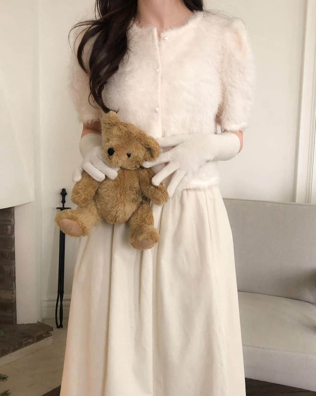 キム・ナヒさんのインスタグラム写真 - (キム・ナヒInstagram)「다가오는 중요한 날들에 어울릴 제품들로 꾸려온 이번 업데이트 🧸🎁  Comely u 사이트에 오픈 완료! @comelyu_official」12月20日 20時12分 - knhs2