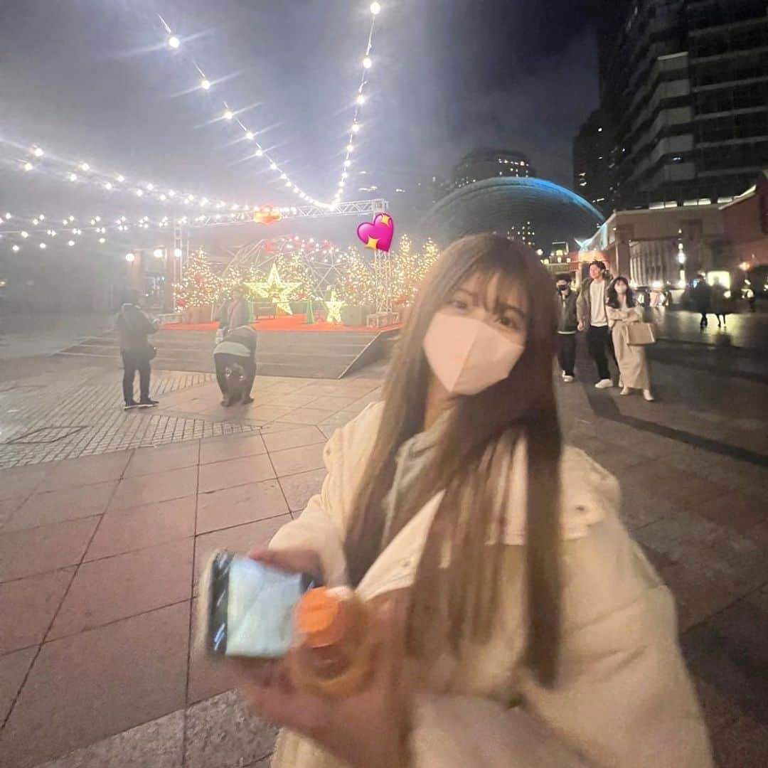 横田未来さんのインスタグラム写真 - (横田未来Instagram)「イルミ〜🥹💖 クリスマスもう少しわくわく」12月21日 18時00分 - mirai_yokoda