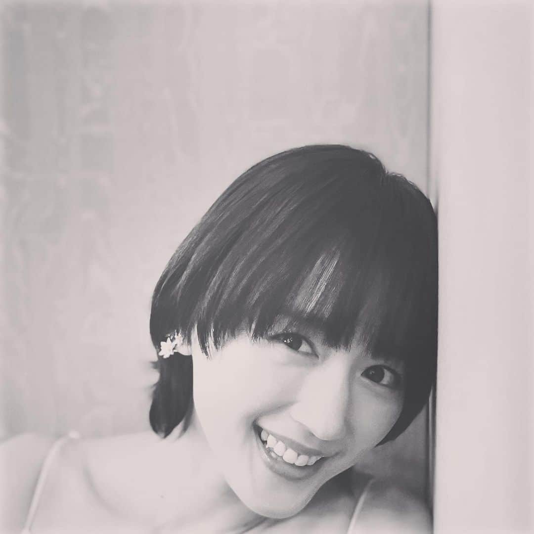 椎名直子さんのインスタグラム写真 - (椎名直子Instagram)「きのう はる子うさぎ🐰！  来年はうさぎ年ですよ〜  🐇♡！🐇♡！🐇♡！」12月21日 18時24分 - natadecoco
