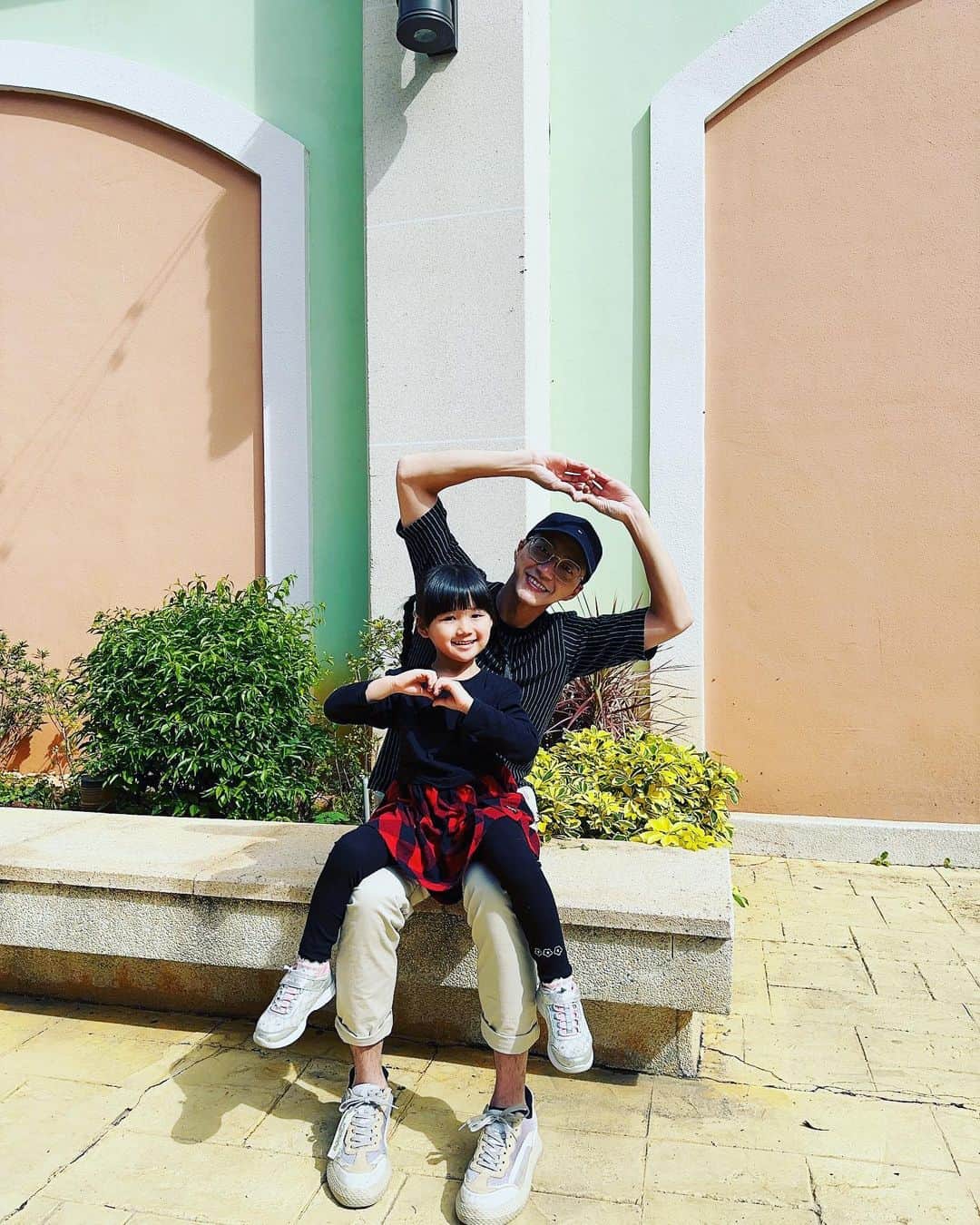 江宏傑さんのインスタグラム写真 - (江宏傑Instagram)「老孩與小孩🧓🧒 #life」12月21日 19時41分 - chiang_hung_chieh