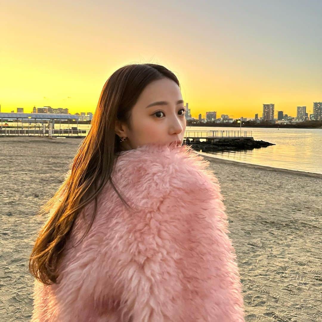 中町綾さんのインスタグラム写真 - (中町綾Instagram)「空が可愛かった🧡」12月22日 18時44分 - ayanakamachi
