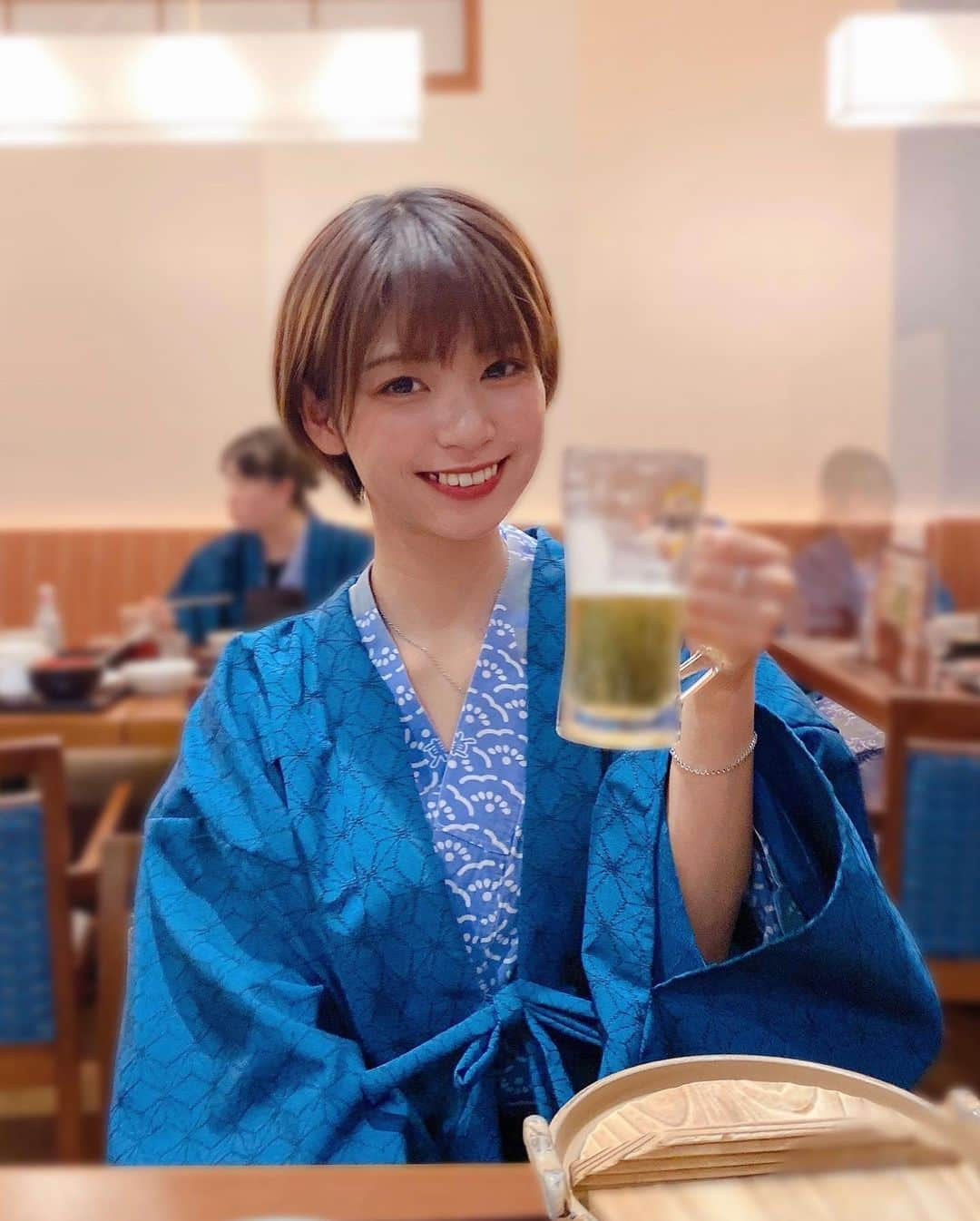 小坂田純奈さんのインスタグラム写真 - (小坂田純奈Instagram)「福島旅行❤️‍🔥  行ったことない土地にいくのはやっぱ最高☺️  朝起きれなくて行きたいところ半分も回れなかったけど、それも趣深いと私は思ってる🫠  #福島旅行 #福島観光 #浴衣女子 #お酒好き女子 #酒好き女子 #ビール好き #ビール好き女子 #酒女子 #飲酒タグラム #飲酒たぐらむ」12月22日 22時15分 - official_junata