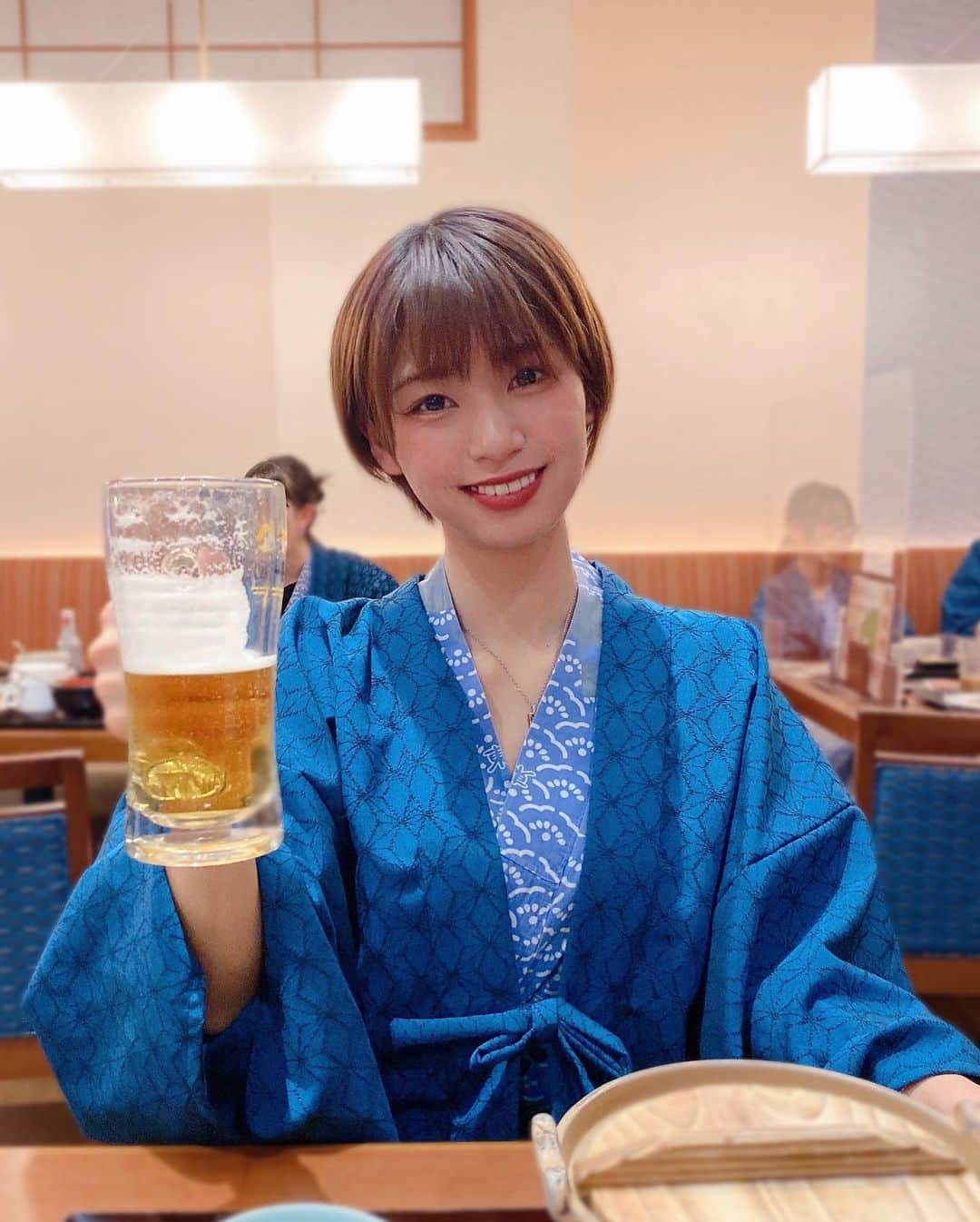 小坂田純奈さんのインスタグラム写真 - (小坂田純奈Instagram)「福島旅行❤️‍🔥  行ったことない土地にいくのはやっぱ最高☺️  朝起きれなくて行きたいところ半分も回れなかったけど、それも趣深いと私は思ってる🫠  #福島旅行 #福島観光 #浴衣女子 #お酒好き女子 #酒好き女子 #ビール好き #ビール好き女子 #酒女子 #飲酒タグラム #飲酒たぐらむ」12月22日 22時15分 - official_junata