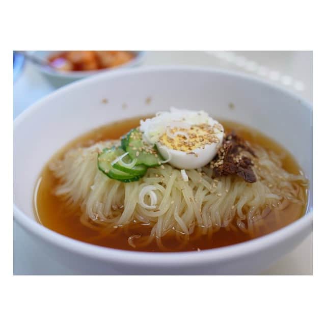 高垣麗子さんのインスタグラム写真 - (高垣麗子Instagram)「すごいコシ‼︎ 今まで食べた中で一番美味しい冷麺‼︎ #食道園 #冷麺」5月4日 16時32分 - reikotakagaki
