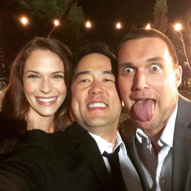 ティム・カンのインスタグラム：「Old selfie back in #thementalist with my two amazing friends Owain & Amanda」