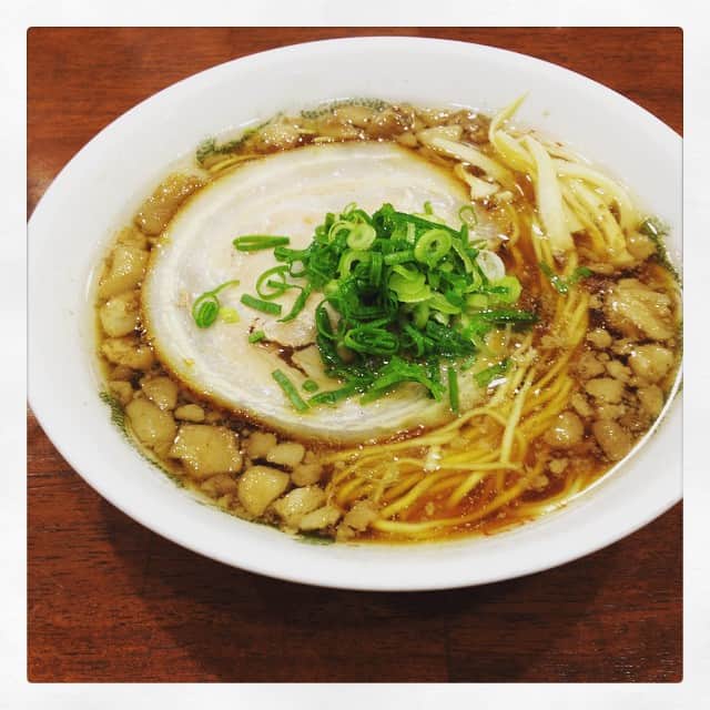 たにはらなつきのインスタグラム：「旅の〆は尾道ラーメン( ˘ω˘)」