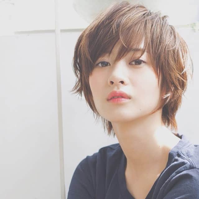 ショートヘアカタログ 紺野 善仙さんのインスタグラム写真 ショートヘアカタログ 紺野 善仙instagram ショート ショートヘア ショートカット ショートボブ 髪型 ヘアスタイル 前髪 くせ毛 パーマ ハイトーン マッシュ アシメ 外ハネ クール ルーズ 無造作 ヘア