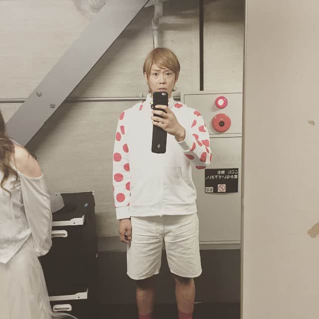 楽しんごさんのインスタグラム写真 - (楽しんごInstagram)「今日の衣装(=´∀｀)人(´∀｀=) #赤坂blitz」5月8日 0時47分 - tanoshingo.official