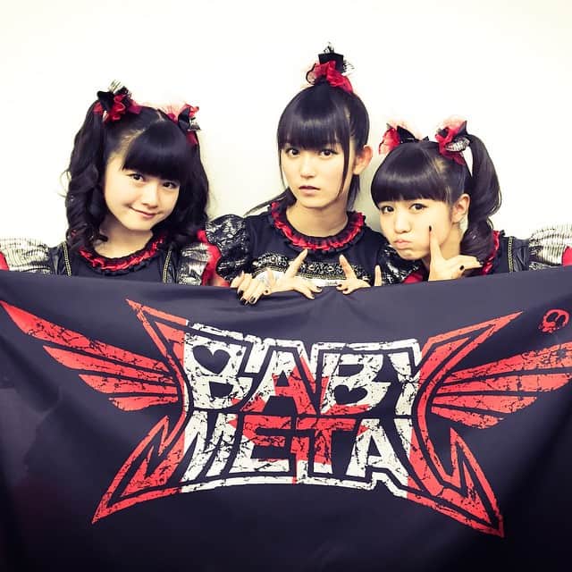 BABYMETALさんのインスタグラム写真 - (BABYMETALInstagram)「BABYMETAL are back to Canada! Tonight's show starts from 8:30 PM at Danforth Music Hall,Toronto! See U there! #BABYMETAL」5月13日 2時14分 - babymetal_official