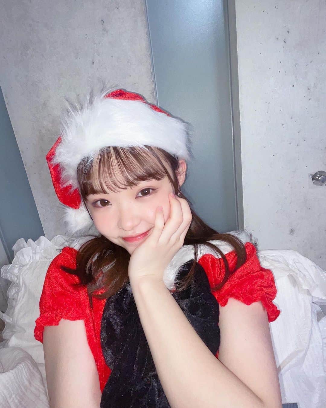 Hinataさんのインスタグラム写真 - (HinataInstagram)「Merry Christmas♥️♥️」12月25日 16時41分 - hinachosugram