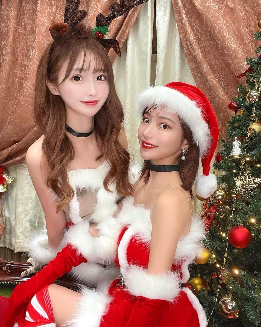 伊上あやさんのインスタグラム写真 - (伊上あやInstagram)「あいりサンタと🎅🏻🎄.*♥️   #サンタコス  #サンタコスプレ  #サンタクロース  #xmas  #クリスマス  #大阪」12月25日 19時54分 - o.aya_0613