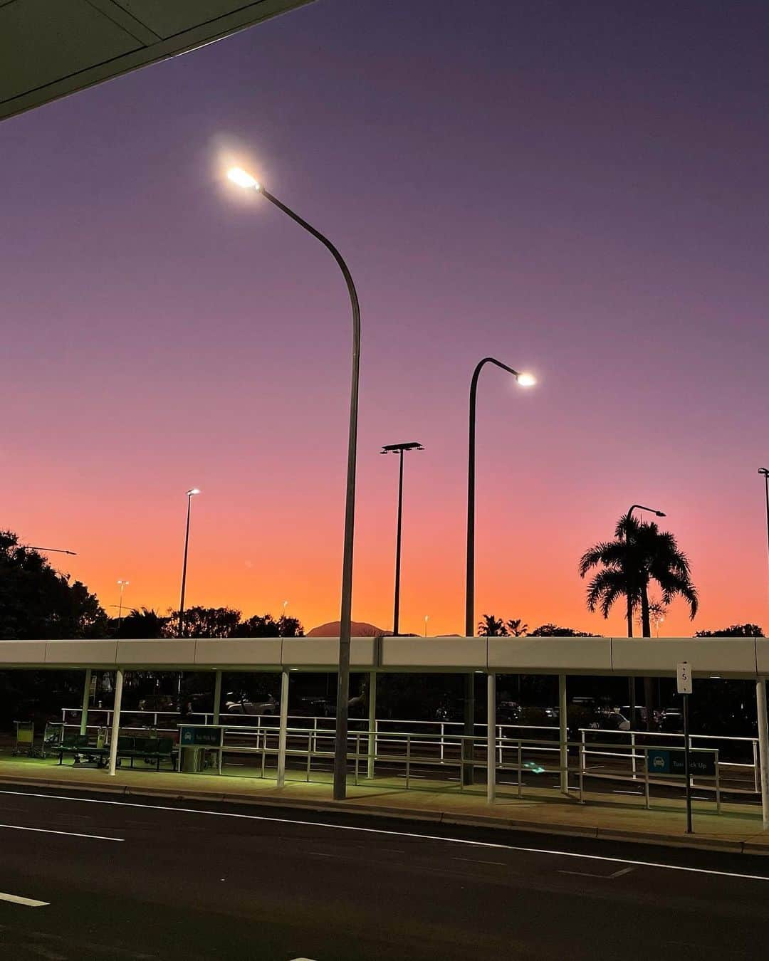 松元環季さんのインスタグラム写真 - (松元環季Instagram)「My precious memories from Gold Coast 🇦🇺  Matching Slippers, Exciting takeoff, Beautiful sunrise in Carins, The perfect view from our room, Almost infinity pool, Cool architectures in Brisbane, Unique Museums, Ruough waves at Byron bay, The best Arcade in GC.  I miss everything there🥺🥺  All of my fits are from @shein_japan ✨✨ Coupon Code：  tamaki (extra 15%~20% off, valid until 12/31)  #SHEINforall #SHEIN #SHEINpartner #ad #今日のコーデ #OOTD」12月26日 13時49分 - tamaki__matsumoto