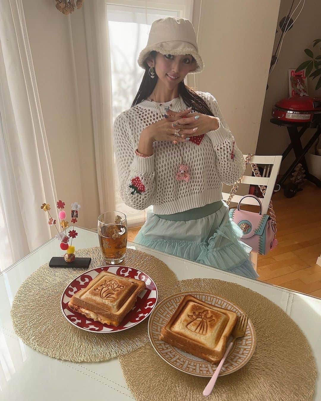 神谷麻美さんのインスタグラム写真 - (神谷麻美Instagram)「#いちご ちゃん💖👸🍓💖🏰🌈💖✨」12月26日 14時50分 - asamice428