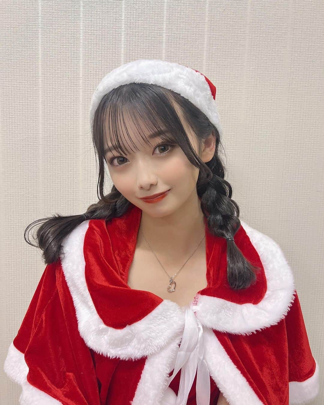 涼本理央那さんのインスタグラム写真 - (涼本理央那Instagram)「1日遅れちゃったけどメリクリです🎄」12月26日 20時33分 - riona_suzumoto