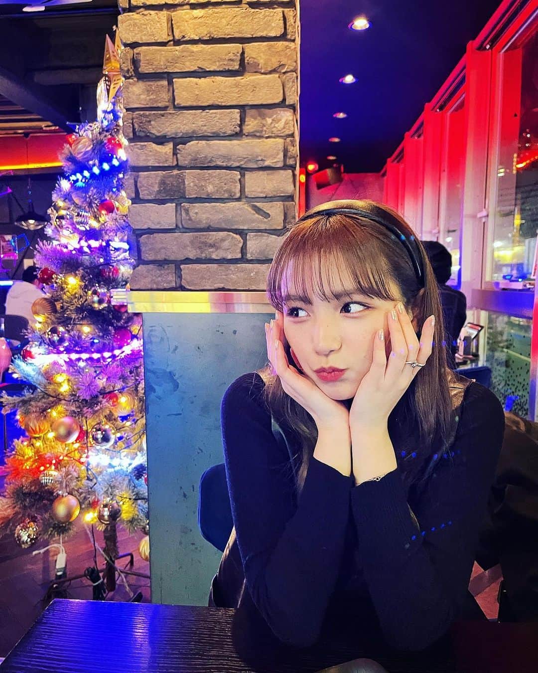 愛来さんのインスタグラム写真 - (愛来Instagram)「☁︎  みんなはクリスマス何して過ごしてたのー？🎄.*」12月28日 21時29分 - amefurasshi_aira_official_