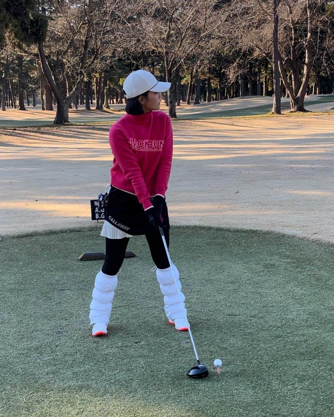 椿原愛さんのインスタグラム写真 - (椿原愛Instagram)「今年最後のゴルフ。🍷🏌️‍♀️ 30歳から始めたゴルフ。超楽しい。  #ゴルフ女子 #ゴルフコーデ #ゴルフ #ゴルフウェア」12月29日 19時11分 - ai.tsubakihara