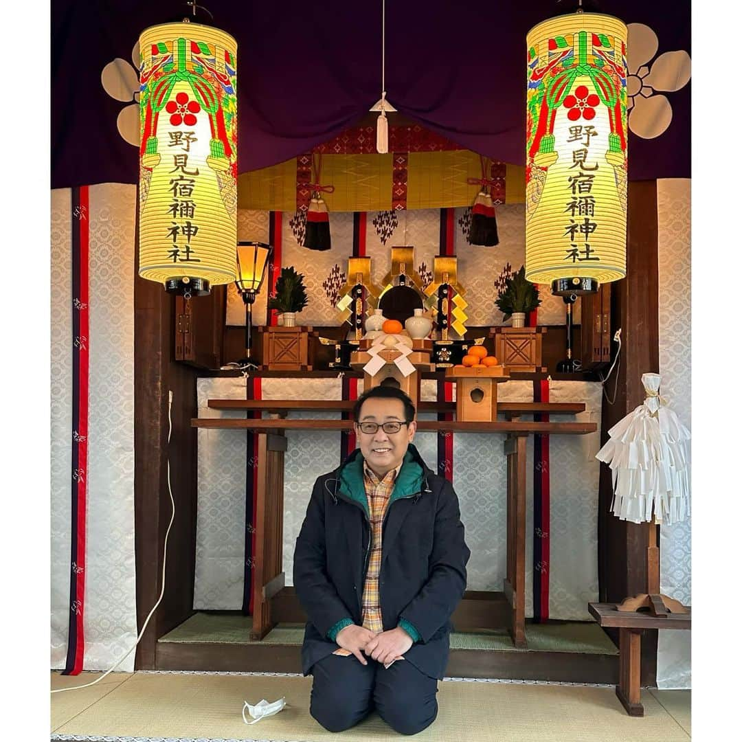 さだまさしさんのインスタグラム写真 - (さだまさしInstagram)「野見宿禰神社 芝田山親方と📸 国技館前にお相撲の神様にお詣りして来ました。 . #野見宿禰神社 #芝田山親方 #大乃国 #さだまさし #sadamasashi」12月31日 16時14分 - sada_masashi