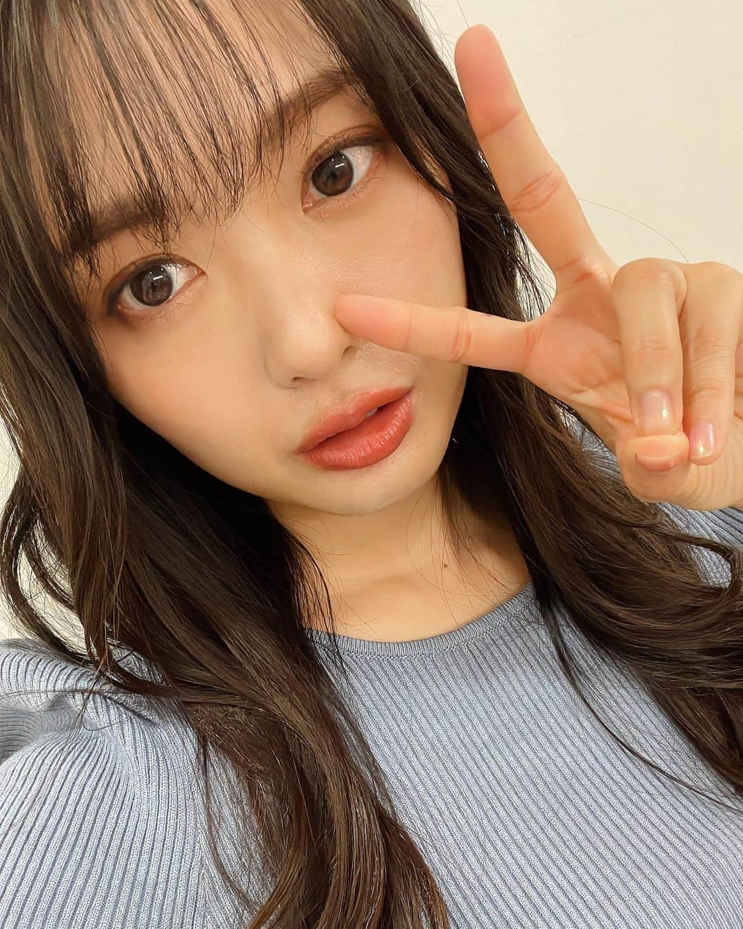 北原里英さんのインスタグラム写真 - (北原里英Instagram)「. 2022年！ ありがとうございました☺️  今年はわたしやり残したことない‼︎ もちろん…大満足とまでは言えないけど、 すごく充実した1年で幸せでした◎  来年やりたいこともたくさんある、 それがすごく幸せです‼︎ 来年もどうぞよろしくお願いします☺️ 頑張ろうね~🤭❤️‍🔥  来年はたくさん会える1年にしよう！」12月31日 22時44分 - rie_kitahara_3