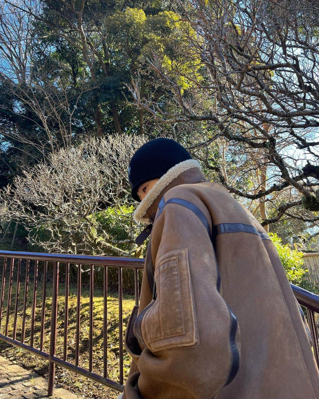 やまとさんのインスタグラム写真 - (やまとInstagram)「Happy New Year🎍  Jacket: @dsquared2  Jeans: @celine  Kicks: @nike × @travisscott  #sneakers #y_kicks」1月1日 20時47分 - com.yamato