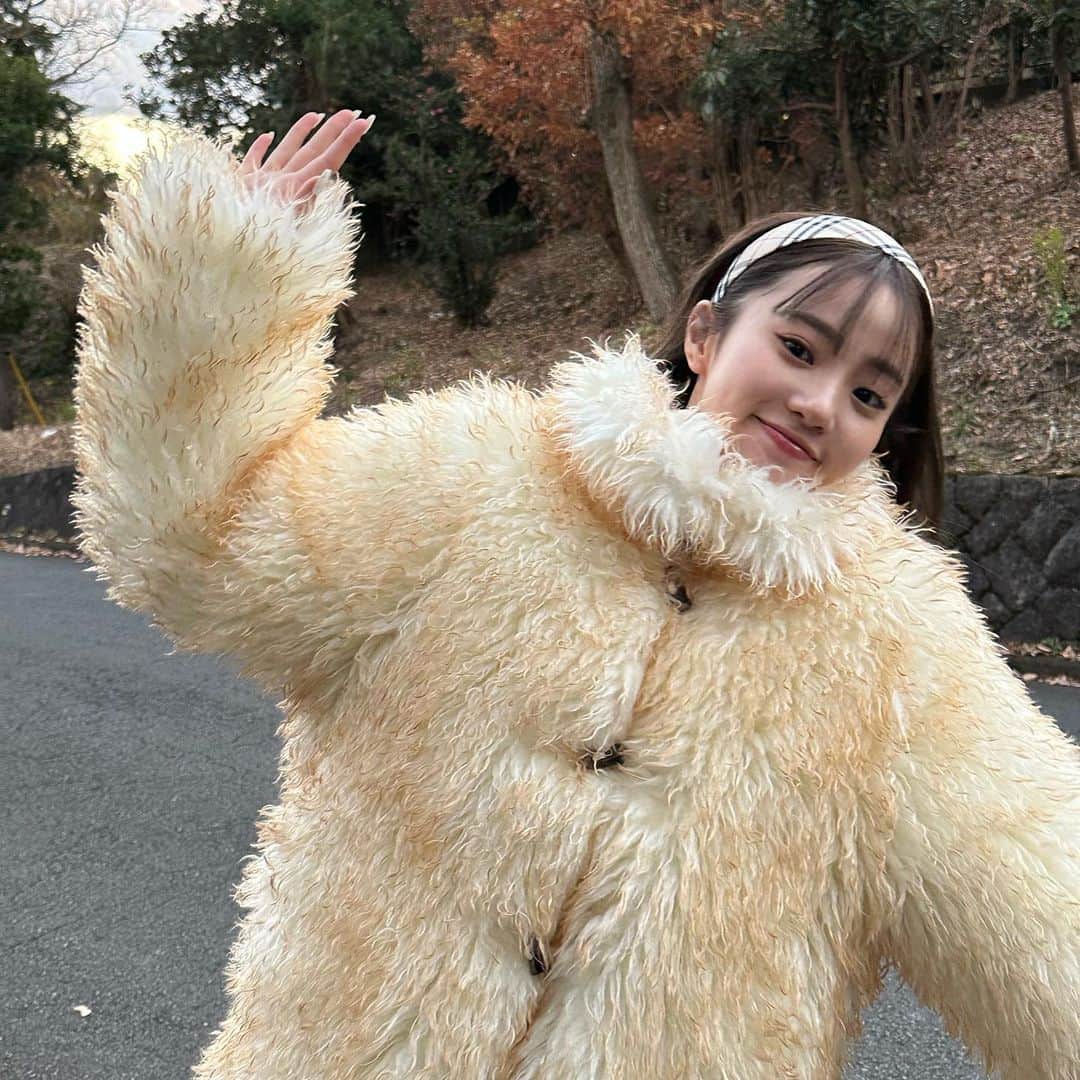 中町綾さんのインスタグラム写真 - (中町綾Instagram)「HAPPY NEW YEAR🐰  おみくじは凶でした。 けど私はHAPPY女なので関係ありませんHAPPYにさせます✌🏻」1月2日 20時29分 - ayanakamachi