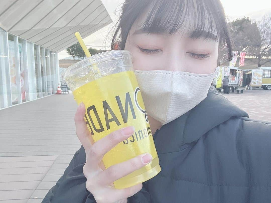 中坂美祐さんのインスタグラム写真 - (中坂美祐Instagram)「羽豆岬〜✨ 今年も初詣に行ってきました😆  #初詣 #羽豆岬 #羽豆神社 #思い出 #ske48 #jk #絵馬 #レモネード」1月2日 22時05分 - nakachan_0611