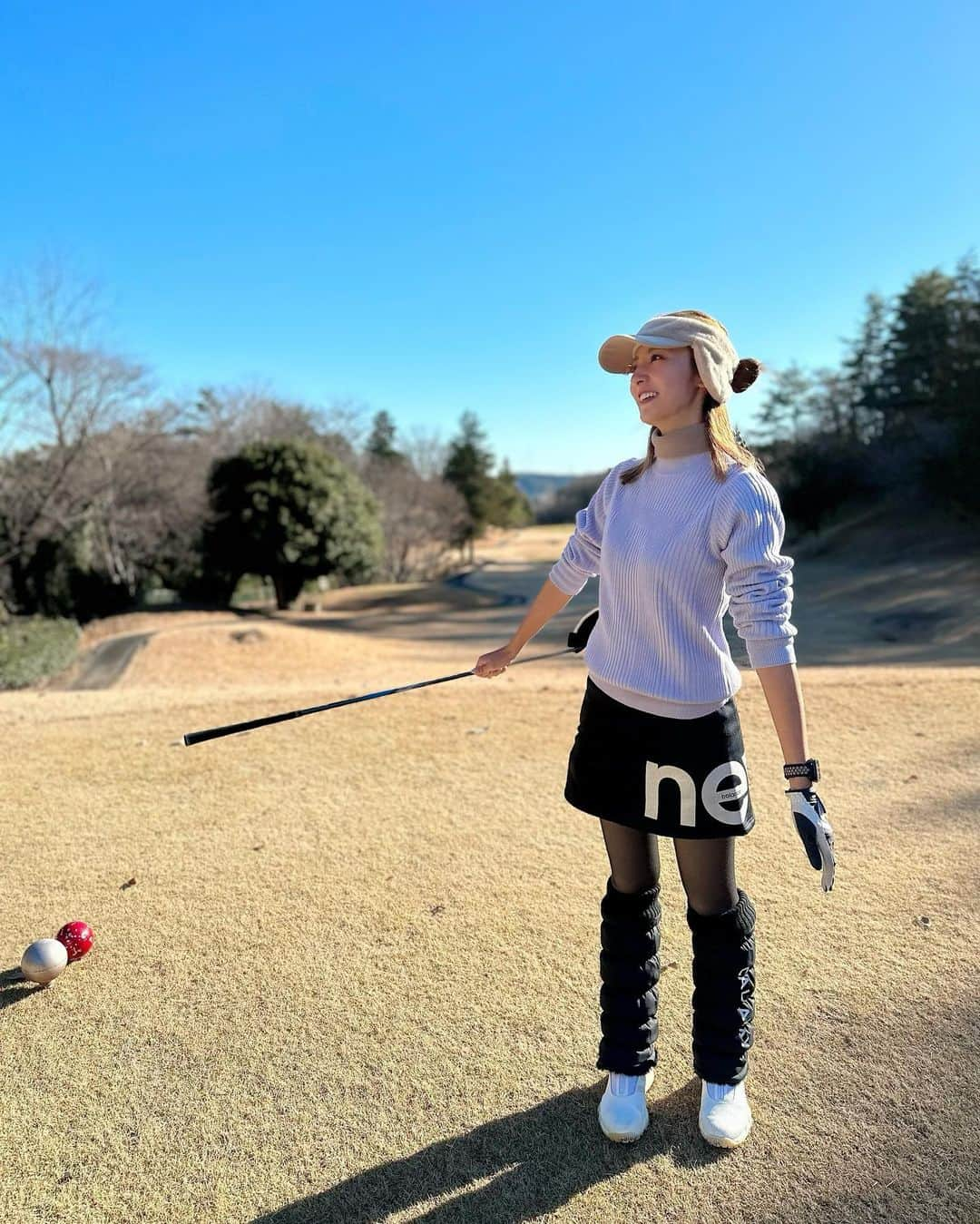 近藤みやびさんのインスタグラム写真 - (近藤みやびInstagram)「新年初ゴルフ⛳️  あったかくて最高だった✨ 天気はね😌  ゴルフのお仕事もしていきたいなぁ。。。  #ゴルフ #ゴルフ女子 #ゴルフコーデ #初打ち #beams #callaway #newbalance #レザレクション #埼玉 #所沢 #小川カントリークラブ」1月3日 17時11分 - miyabiiiii_kondooooo