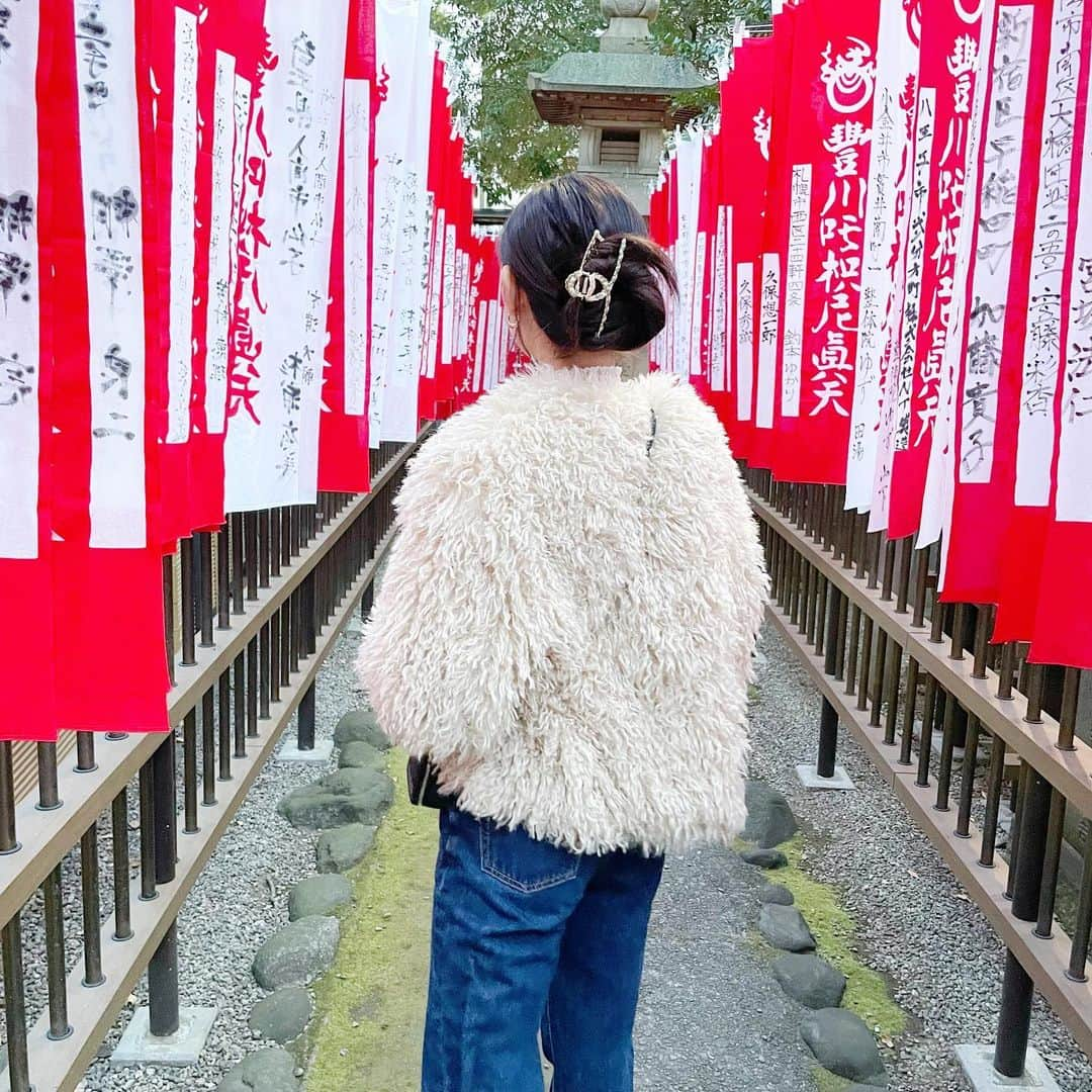 古畑星夏さんのインスタグラム写真 - (古畑星夏Instagram)「⠀ HAPPY NEW YEAR  初詣行ってきました⛩  おみくじは吉だったので伸びしろ大って事で😆👌✨  今年もよろしくお願いします🐰♡  #2023#happynewyear#初詣#豊川稲荷」1月4日 17時42分 - starandsummer