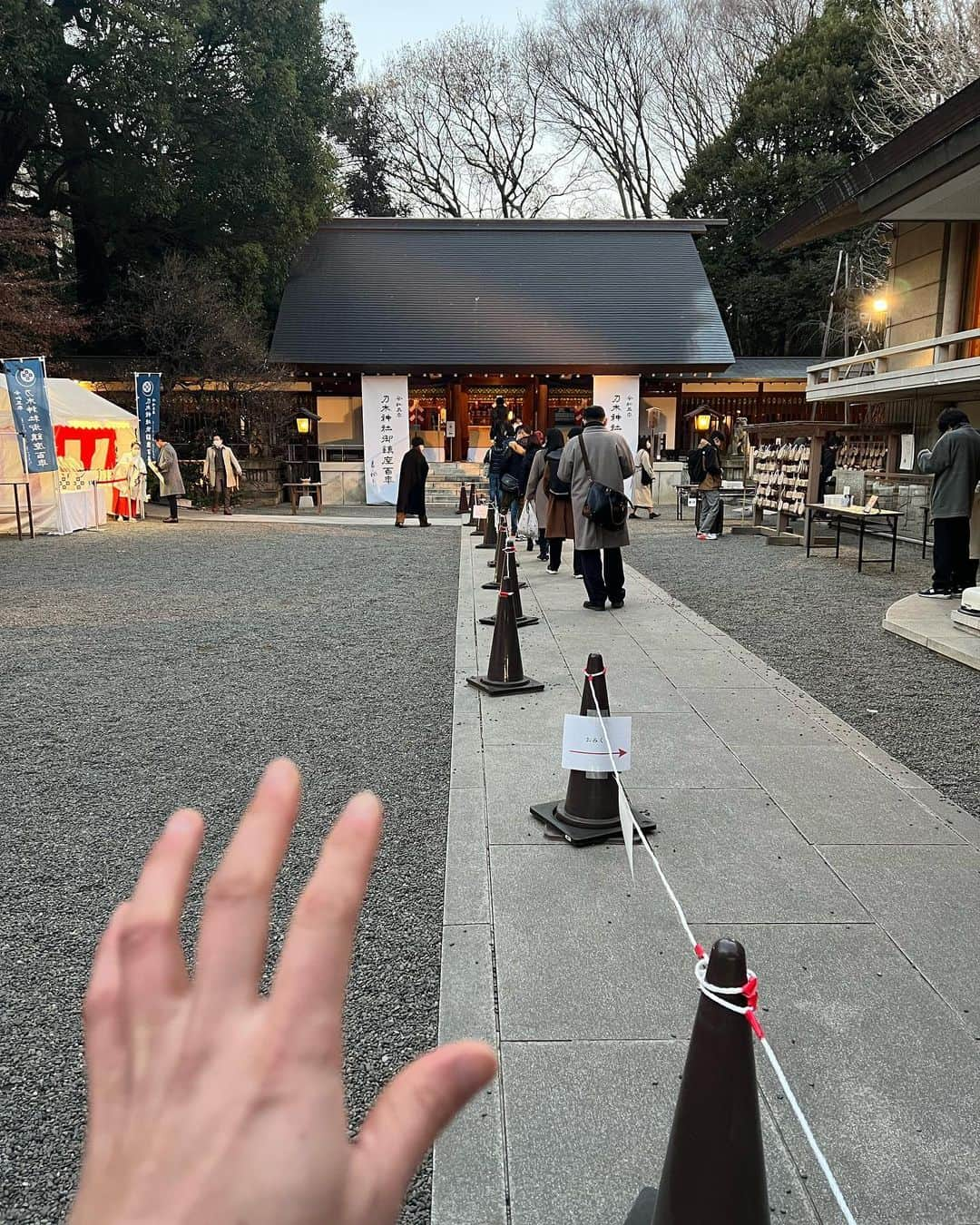 樽美酒研二さんのインスタグラム写真 - (樽美酒研二Instagram)「リベンジ初詣⛩✨  神様へのお願い 「激しいトレーニングをしている以上多少の怪我は仕方ないのですが、もし大きな怪我した時はメンタル面のサポート宜しくお願いします」とお願いしてまいりました🙏  うん、、これできっと大丈夫と思います😌」1月4日 20時12分 - ketsu.no.kamisama