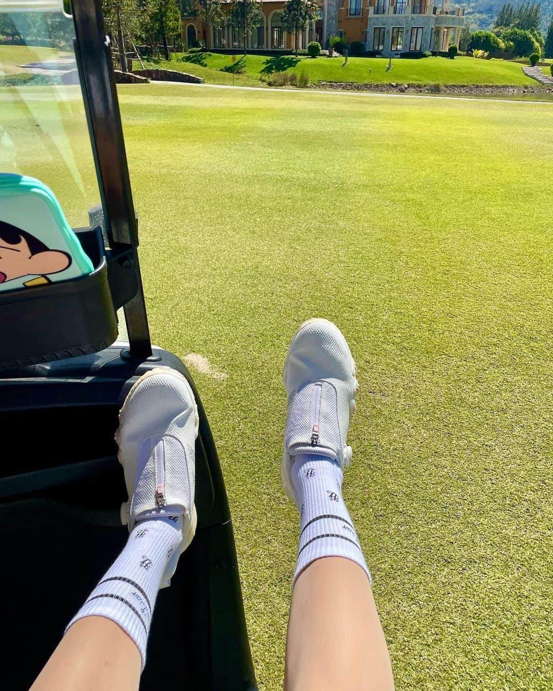 チョン・ジユさんのインスタグラム写真 - (チョン・ジユInstagram)「#⛳️ #fairliar」1月5日 10時37分 - xjiyux