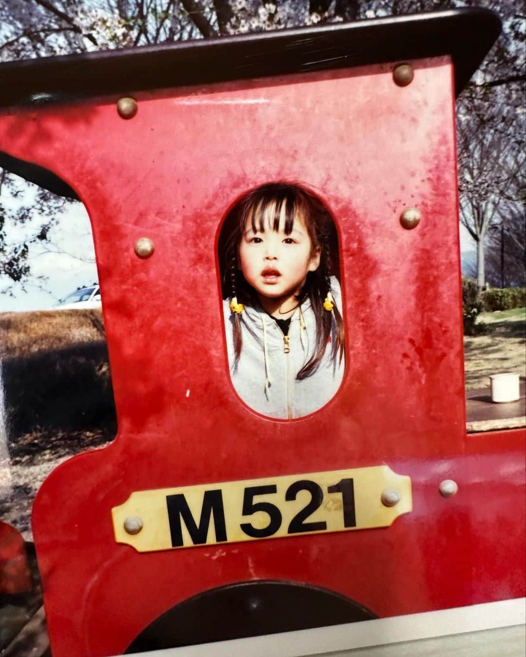 サキ吉さんのインスタグラム写真 - (サキ吉Instagram)「小さい頃の私😂❤️ 面影ある？？？ ． ．  #思い出アルバム」1月5日 19時04分 - sakikichi1201