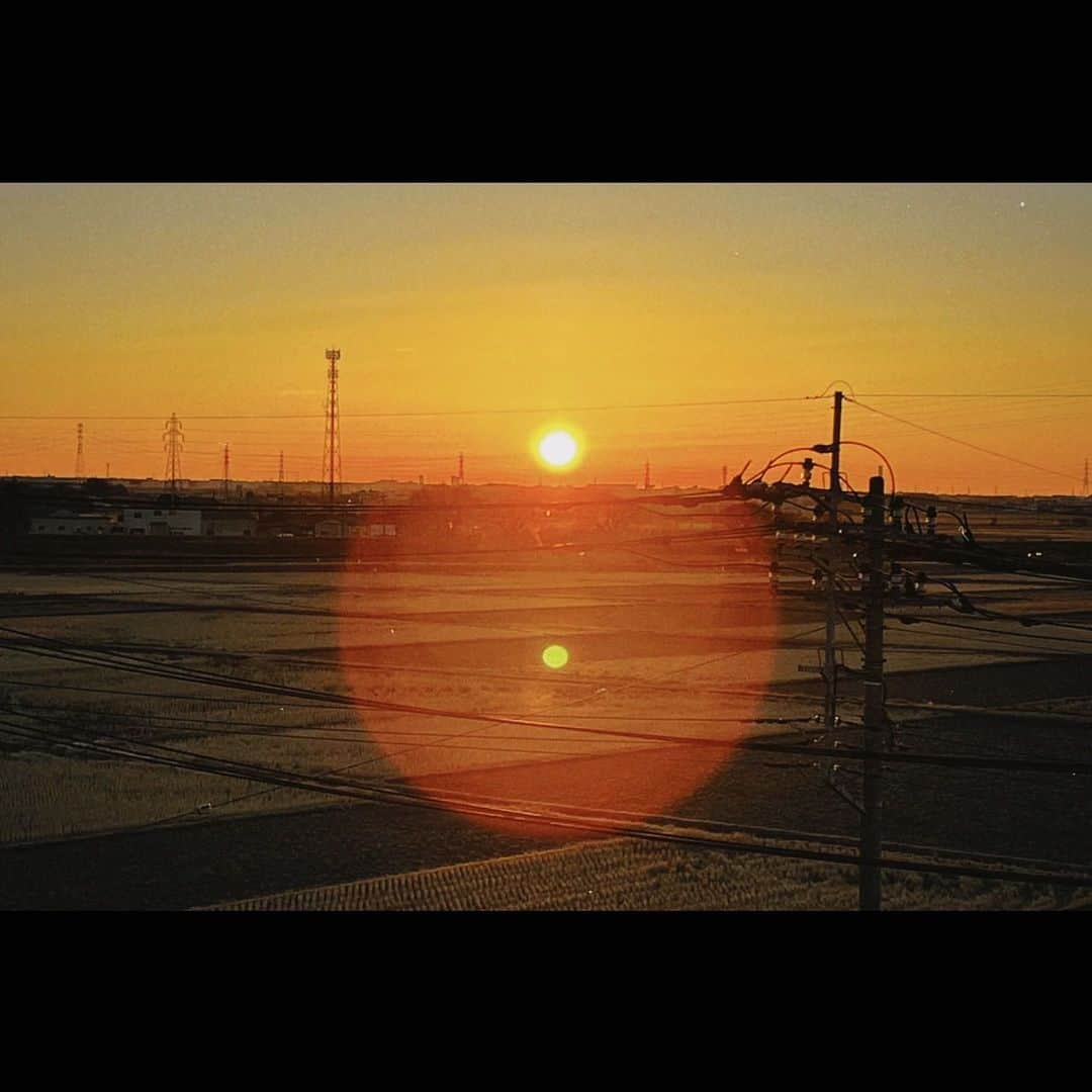 横浜流星さんのインスタグラム写真 - (横浜流星Instagram)「あけましておめでとうございます。 2023年も宜しくお願いします！  #恒例の初日の出 #初詣 #2023年 #宜しくお願いします」1月5日 19時39分 - ryuseiyokohama_official