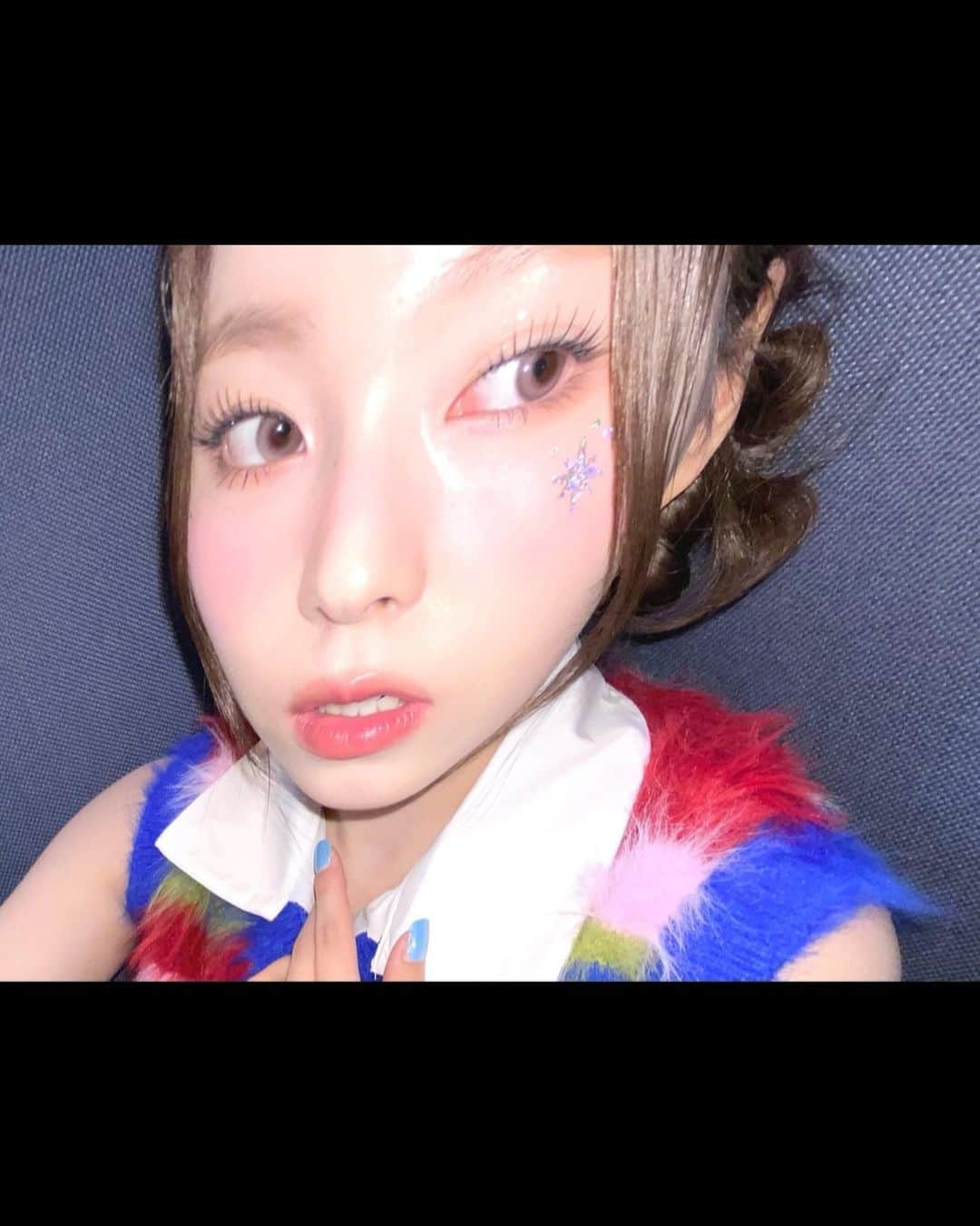 NMIXXさんのインスタグラム写真 - (NMIXXInstagram)「❤️Funky💚💙  #NMIXX #엔믹스 #규진 #KYUJIN #FGC」1月6日 23時57分 - nmixx_official