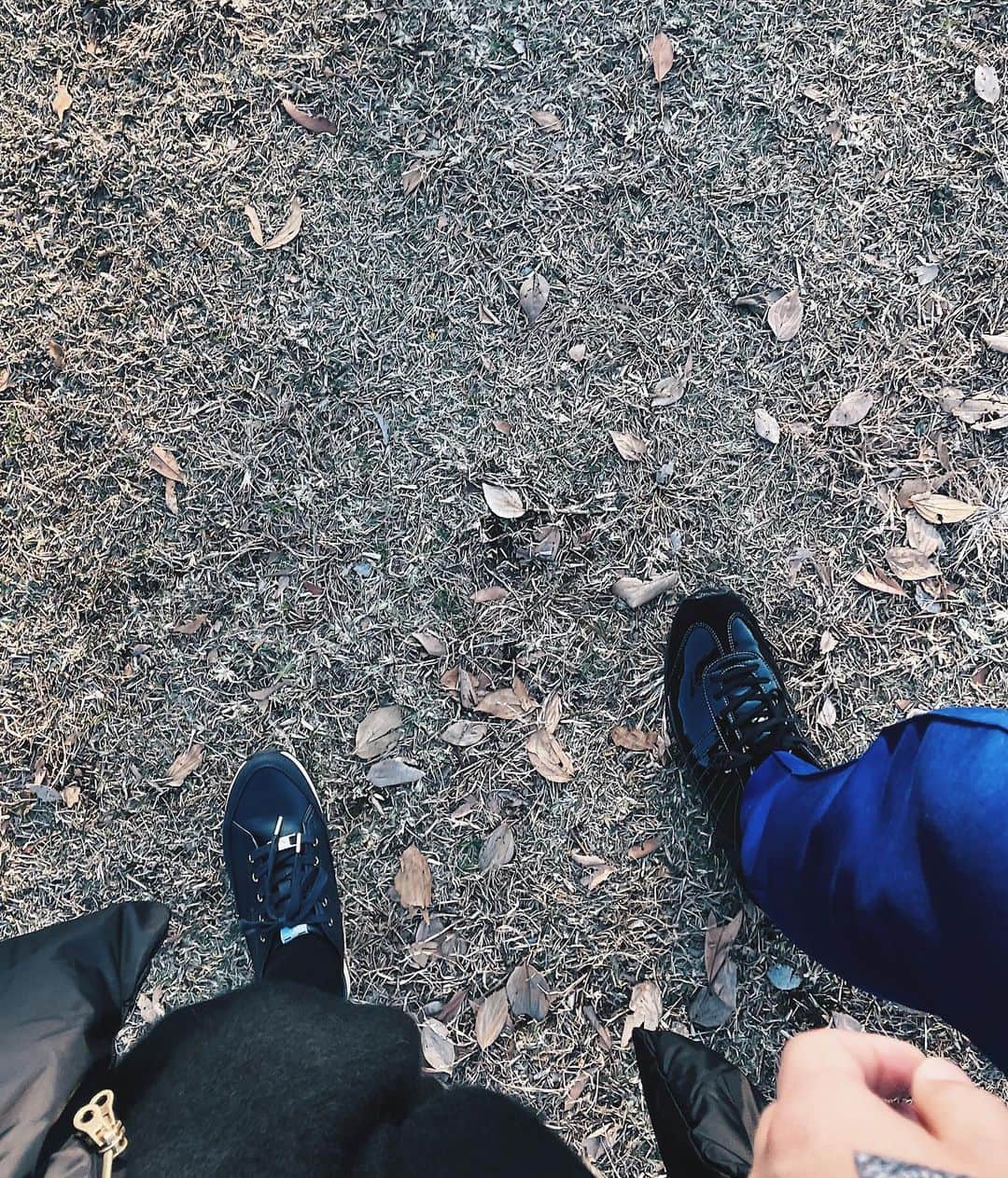 西川瑞希（みずきてぃ）さんのインスタグラム写真 - (西川瑞希（みずきてぃ）Instagram)「さくっと、気持ちのいいところにいきたいね☺︎と今日は海沿いぷらぷらDATEへ...❤︎  ちょっと景色が変わるだけで気分も変わるし、トコトコ歩きながらするおしゃべり時間もすき//  最近は"これからこんな風に過ごしていきたいねー"とか、先のことを考える事も増えた気がします✨  いつも笑顔にさせてくれてありがとっ！  #date #today #sea #walk #love #海 #おさんぽ #デート #癒しの時間」1月7日 21時29分 - mizuki_nishikawa_