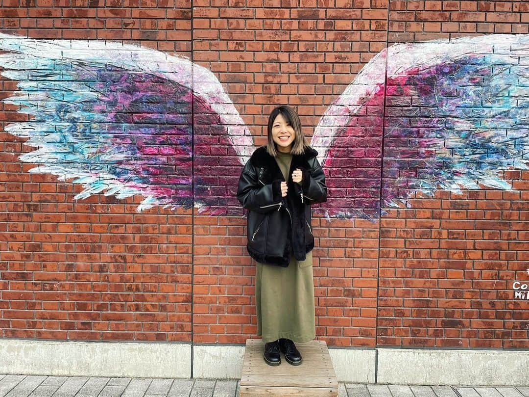 小川麻琴さんのインスタグラム写真 - (小川麻琴Instagram)「羽が生えました👼❤️  今日も笑顔で過ごそー🤭✨  #インスタ映え 🤣 #今日も  #笑顔で」1月10日 9時34分 - 1029_makoto