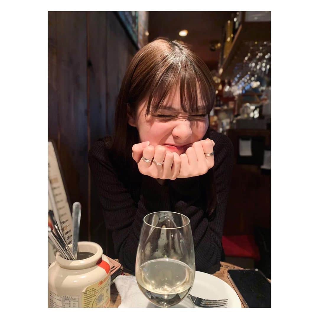 中川紅葉さんのインスタグラム写真 - (中川紅葉Instagram)「いつかの🍷笑いすぎィ」1月11日 20時03分 - kureha_nakagawa