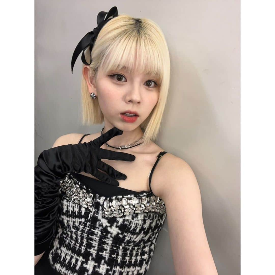 NiziUさんのインスタグラム写真 - (NiziUInstagram)「統一感なし🙅‍♀️笑笑  통일감 없음🙅‍♀️ㅋㅋㅋ  #niziu #withu #RIKU #🐿」1月11日 21時44分 - niziu_artist_official