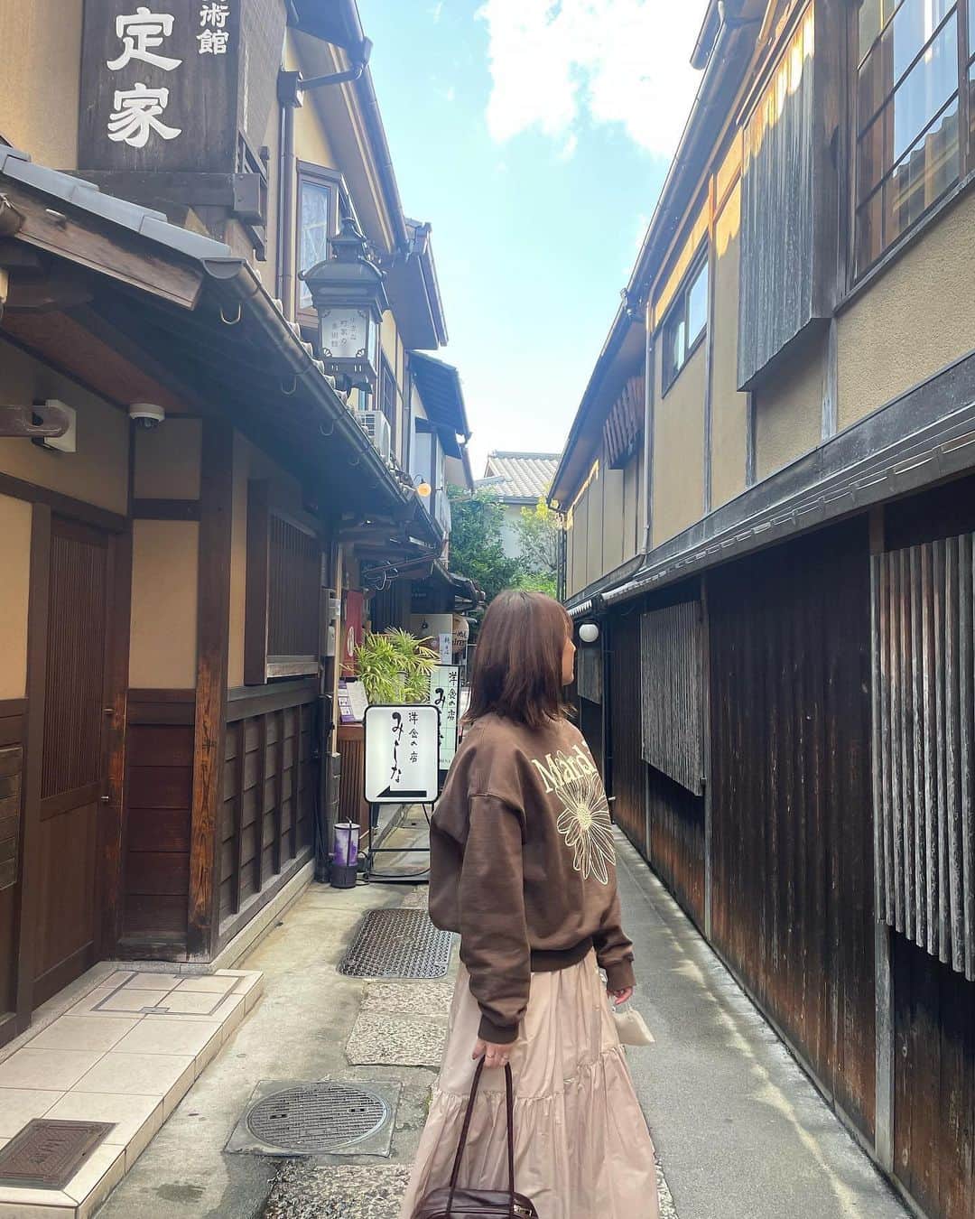 大和田南那さんのインスタグラム写真 - (大和田南那Instagram)「ママと2人で行った京都旅行☺︎ 街並みが綺麗で幸せでした」1月11日 22時40分 - nanaowada_official