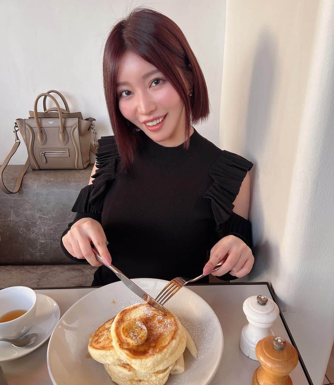 古河由衣さんのインスタグラム写真 - (古河由衣Instagram)「大好きbillsパンケーキ🥞 定期的に行きたくなる🫖🥰  #bills #snidel #teatime #cafe #パンケーキ」1月12日 11時54分 - furuyuistagram