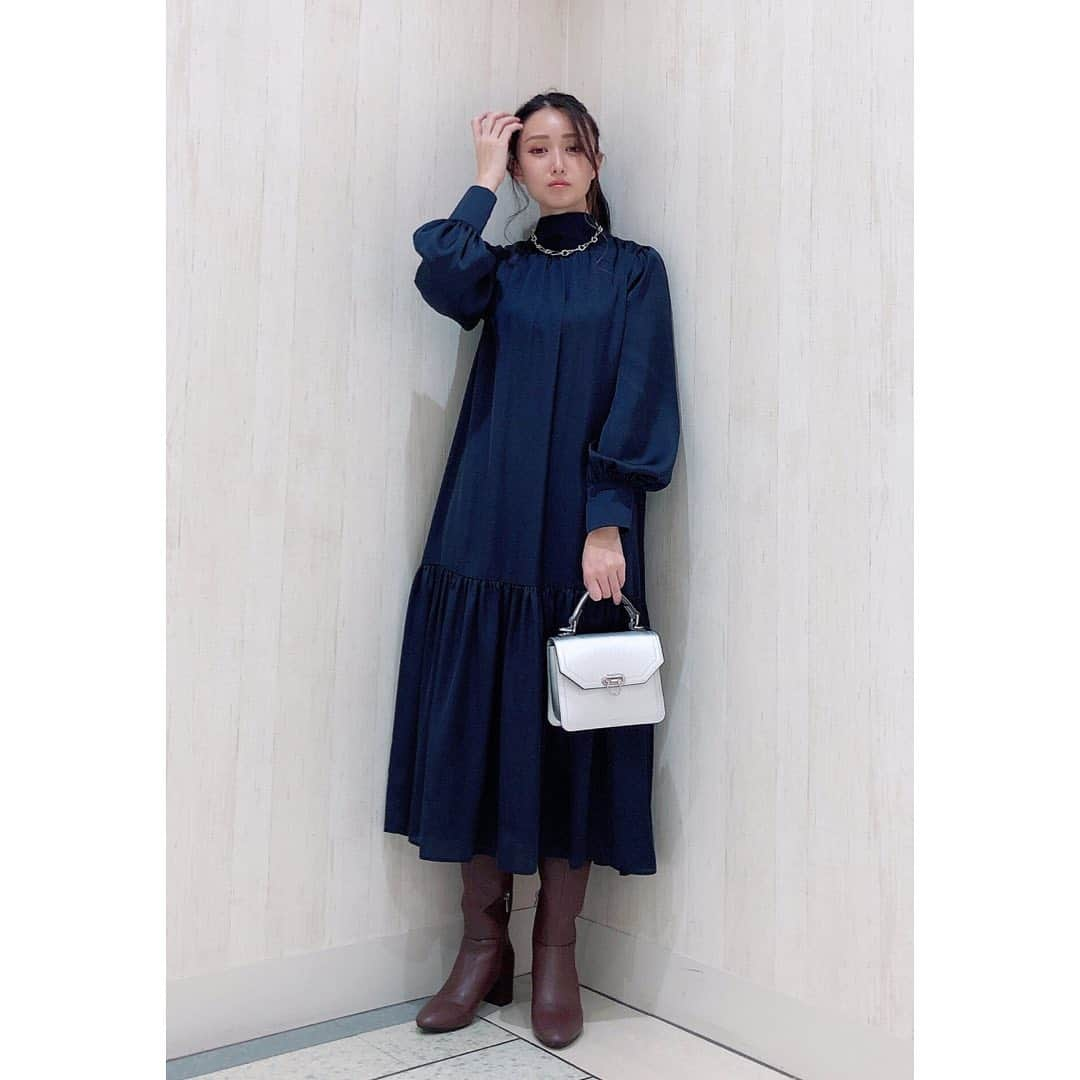 PLST（プラステ）さんのインスタグラム写真 - (PLST（プラステ）Instagram)「【Staff Coordinate】 スタッフのおすすめコーデをピックアップしました🌸  Mai：157cm  ＼FINAL SALE開催中！／ 更にお買い求めやすくなったアイテムも！ぜひチェックしてみてください♪  #PLST #プラステ #スタッフコーデ #スタッフスナップ #冬春mix」1月14日 21時45分 - plst_official