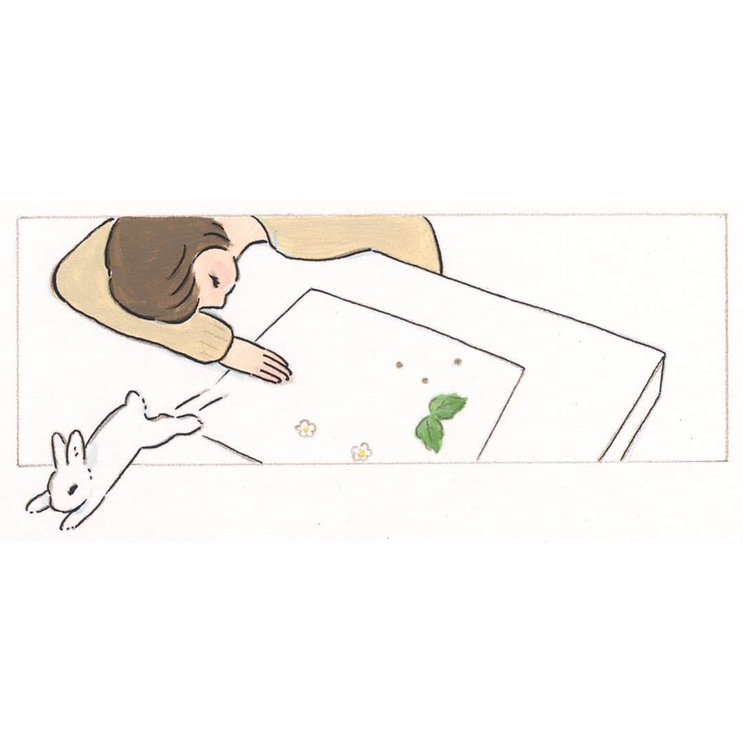 森山標子(しなこ)/Schinakoさんのインスタグラム写真 - (森山標子(しなこ)/SchinakoInstagram)「"napping"🍓 「うたたね」💤🐇」1月15日 10時36分 - schinako