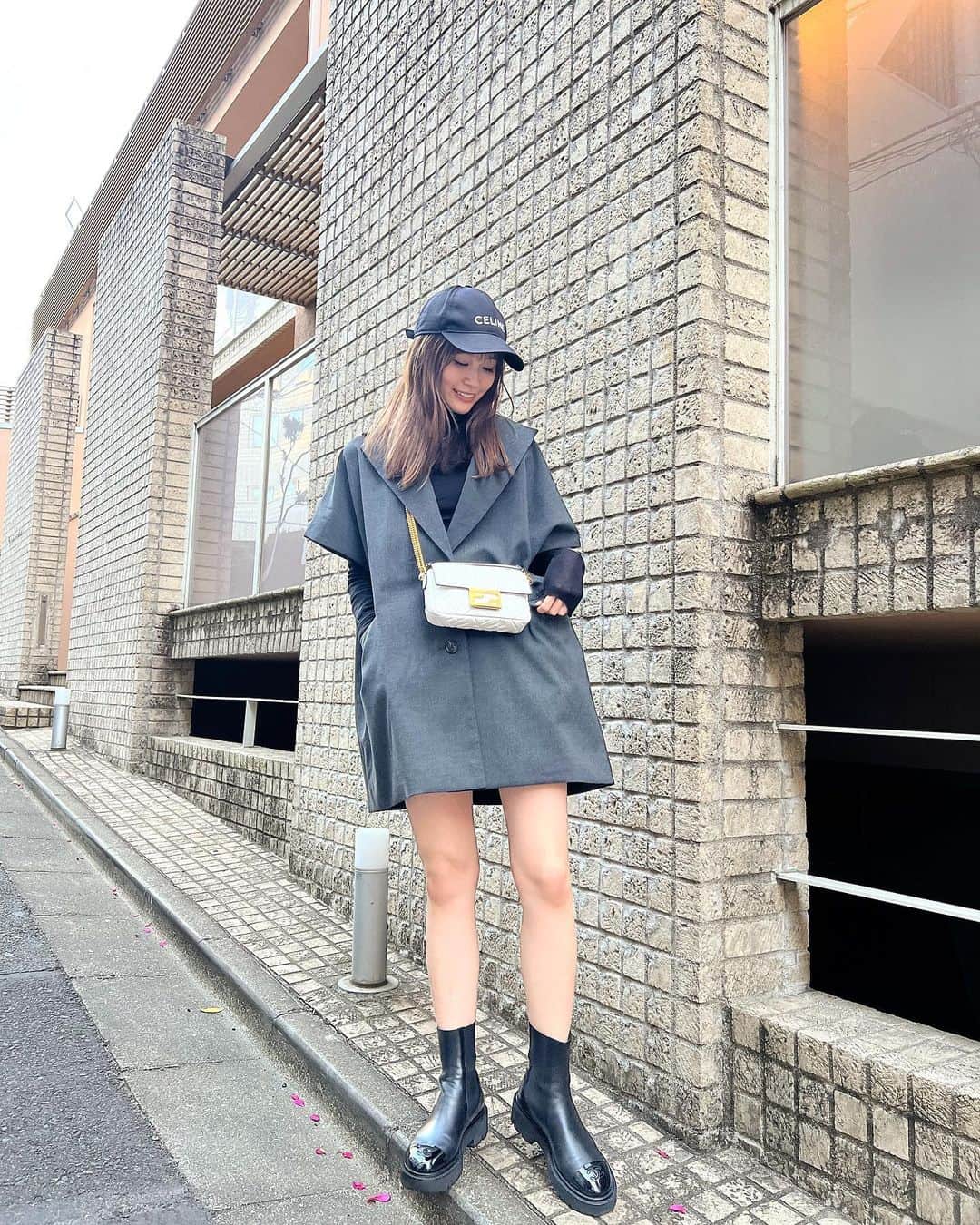 生見愛瑠さんのインスタグラム写真 - (生見愛瑠Instagram)「寒すぎました私服、🦦   #めるのふく」1月15日 19時27分 - meru_nukumi