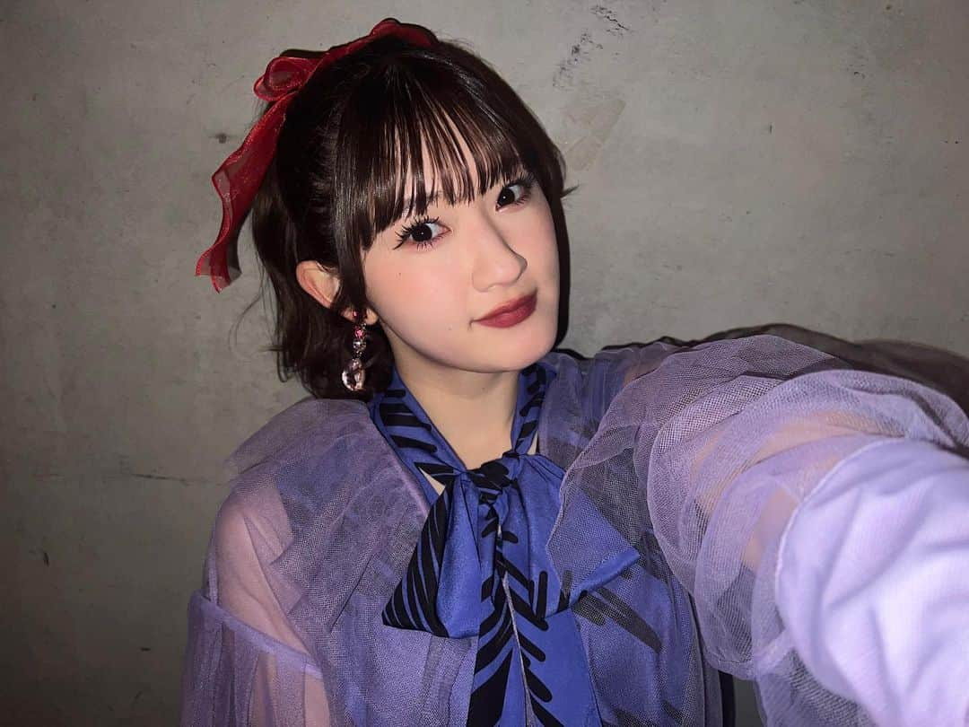 川村文乃さんのインスタグラム写真 - (川村文乃Instagram)「ポニーテールした🎀  #ANGERME#アンジュルム#川村文乃#衣装#ブラックサンダーあんまき美味しすぎ！！」1月15日 22時19分 - ayano_kawamura.official